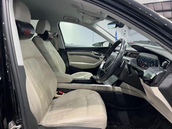 Audi e-tron 50 Technik Auto quattro 5dr 71.2kWh