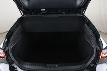 Mazda Mazda3 2.0 e-SKYACTIV-G MHEV SE-L Lux Euro 6 (s/s) 5dr