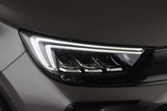 Vauxhall Crossland 1.5 Turbo D Ultimate Auto Euro 6 (s/s) 5dr