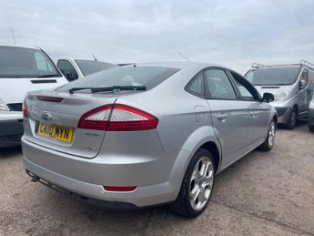 Ford Mondeo 2.0 TDCi Zetec Powershift 5dr