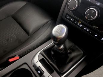 Land Rover Discovery Sport 2.0 TD4 Pure Edition 4WD Euro 6 (s/s) 5dr (5 Seat)