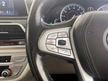 BMW 7 Series 3.0 740Li Exclusive Auto Euro 6 (s/s) 4dr