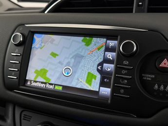 Toyota Yaris 1.5 VVT-h Icon E-CVT Euro 6 (s/s) 5dr