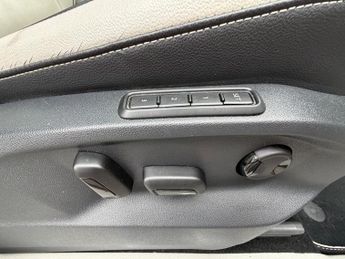 Volkswagen Tiguan 2.0 TDI SEL SUV 5dr Diesel DSG 4Motion Euro 6 (s/s) (190 ps)