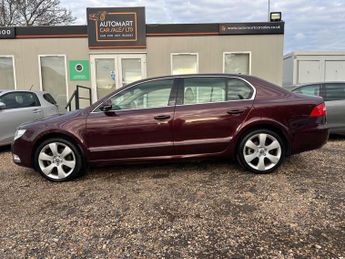 Skoda Superb 2.0 TDI Elegance DSG Euro 4 5dr