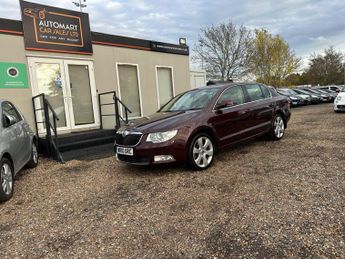 Skoda Superb 2.0 TDI Elegance DSG Euro 4 5dr