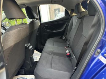 Toyota Yaris 1.5 VVT-h Icon E-CVT Euro 6 (s/s) 5dr
