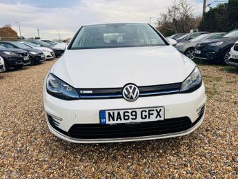Volkswagen e-Golf 35.8kWh e-Golf Auto 5dr