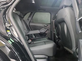 Audi Q3 1.5 TFSI CoD 35 S line S Tronic Euro 6 (s/s) 5dr