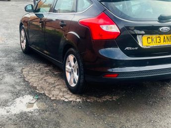 Ford Focus 1.6 Zetec Powershift Euro 5 5dr
