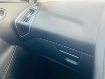 Ford Focus 1.6 Zetec Powershift Euro 5 5dr