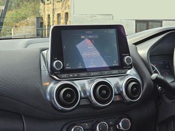 Nissan Juke 1.0 DIG-T Acenta DCT Auto Euro 6 (s/s) 5dr