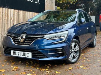 Renault Megane 1.6 E-TECH 9.8kWh Iconic Sport Tourer Auto Euro 6 (s/s) 5dr