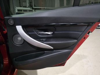 BMW 3 Series 2.0 330e 7.6kWh M Sport Shadow Edition Auto Euro 6 (s/s) 4dr