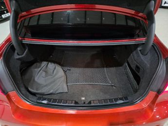 BMW 3 Series 2.0 330e 7.6kWh M Sport Shadow Edition Auto Euro 6 (s/s) 4dr