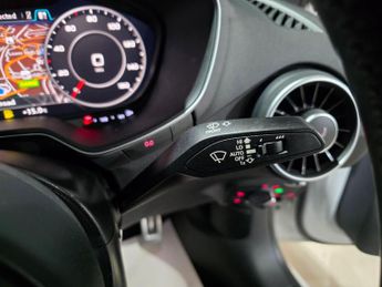 Audi TT 1.8 TFSI Black Edition S Tronic Euro 6 (s/s) 3dr