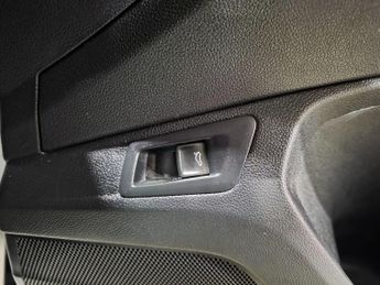 Volkswagen T-Roc 1.5 TSI EVO SE DSG Euro 6 (s/s) 5dr