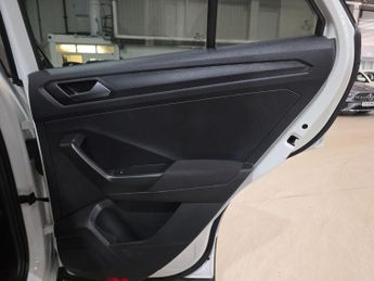 Volkswagen T-Roc 1.5 TSI EVO SE DSG Euro 6 (s/s) 5dr