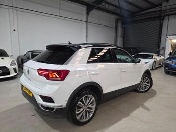 Volkswagen T-Roc 1.5 TSI EVO SE DSG Euro 6 (s/s) 5dr