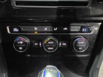 Volkswagen Golf 1.4 TSI GTE DSG Euro 6 (s/s) 5dr