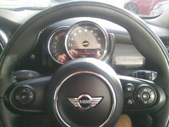 MINI Hatch 1.5 Cooper D Auto Euro 6 (s/s) 5dr