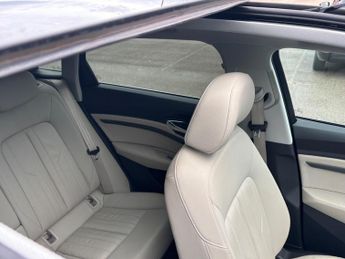 Audi e-tron 55 Auto quattro 5dr 95kWh