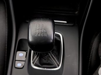 Volvo XC40 1.5 T3 R-Design Euro 6 (s/s) 5dr