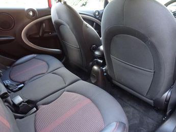 MINI Countryman 1.6 Cooper Auto Euro 5 5dr