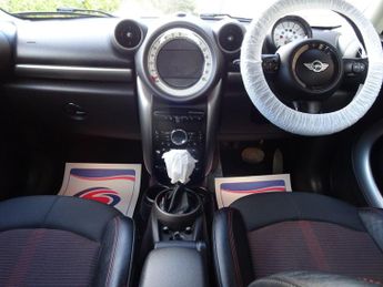 MINI Countryman 1.6 Cooper Auto Euro 5 5dr