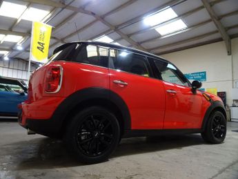 MINI Countryman 1.6 Cooper Auto Euro 5 5dr