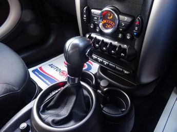 MINI Countryman 1.6 Cooper Auto Euro 5 5dr