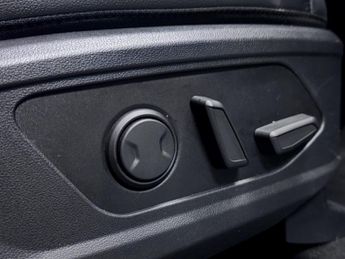 Hyundai TUCSON 1.6 h T-GDi Ultimate SUV 5dr Petrol Hybrid Auto Euro 6 (s/s) (23