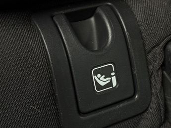 Toyota Yaris 1.5 VVT-h Design Hatchback 5dr Petrol Hybrid E-CVT Euro 6 (s/s) 