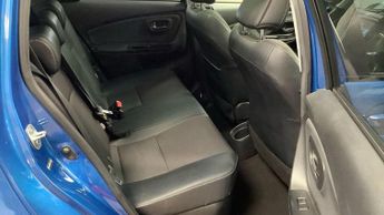 Toyota Yaris 1.5 VVT-h Excel E-CVT Euro 6 5dr (15in Alloy)