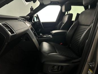 Land Rover Discovery 3.0 D300 MHEV R-Dynamic SE Auto 4WD Euro 6 (s/s) 5dr