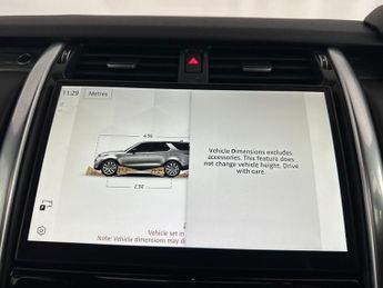 Land Rover Discovery 3.0 D300 MHEV R-Dynamic SE Auto 4WD Euro 6 (s/s) 5dr