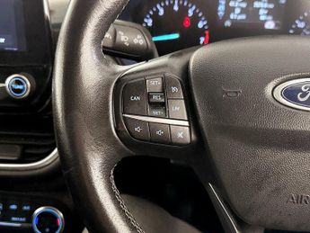 Ford Fiesta 1.0T EcoBoost Titanium Euro 6 (s/s) 5dr
