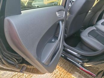 Audi A1 1.4 TFSI CoD S line Sportback S Tronic Euro 6 (s/s) 5dr