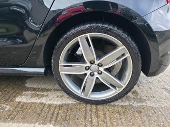 Audi A1 1.4 TFSI CoD S line Sportback S Tronic Euro 6 (s/s) 5dr