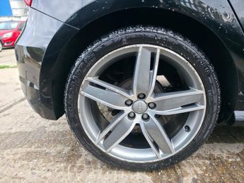 Audi A1 1.4 TFSI CoD S line Sportback S Tronic Euro 6 (s/s) 5dr