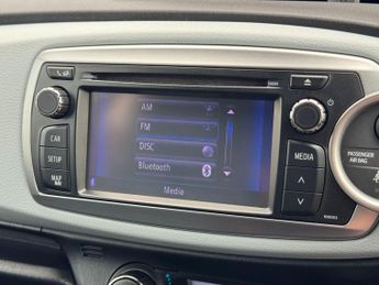 Toyota Yaris 1.5 VVT-h T Spirit CVT Euro 5 5dr