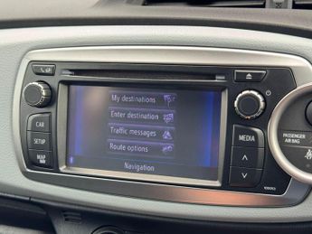 Toyota Yaris 1.5 VVT-h T Spirit CVT Euro 5 5dr