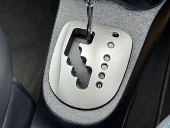 Toyota Yaris 1.5 VVT-h T Spirit CVT Euro 5 5dr