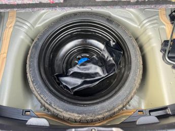 Toyota Yaris 1.5 VVT-h T Spirit CVT Euro 5 5dr