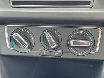 Volkswagen Polo 1.0 BlueMotion Tech SE Hatchback 5dr Petrol Manual Euro 6 (s/s) 