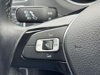 Volkswagen Polo 1.0 BlueMotion Tech SE Hatchback 5dr Petrol Manual Euro 6 (s/s) 