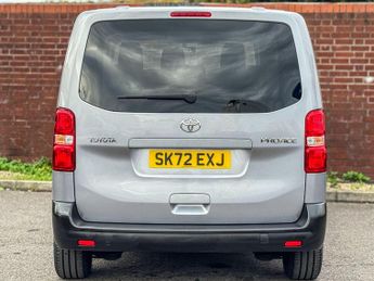 Toyota PROACE Verso 1.5D Medium MPV MWB Euro 6 (s/s) 6dr (9 Seat)
