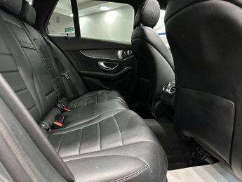 Mercedes-Benz C Class 2.1 C220d AMG Line (Premium Plus) G-Tronic+ Euro 6 (s/s) 5dr