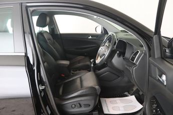 Hyundai TUCSON 1.6 GDi Premium Euro 6 (s/s) 5dr