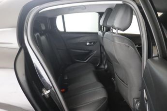 Peugeot 208 1.2 PureTech Allure Premium + EAT Euro 6 (s/s) 5dr